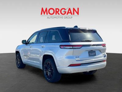 2026 Jeep Grand Cherokee — detail view
