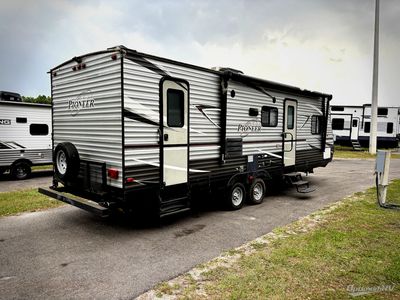 2018 Heartland Pioneer - Photo 2