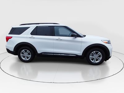2023 Ford Explorer - Photo 8