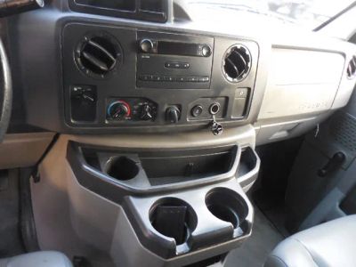 2014 Ford Econoline-Cargo-Van - Photo 21