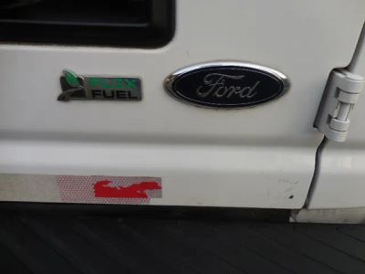 2014 Ford Econoline-Cargo-Van - Photo 6