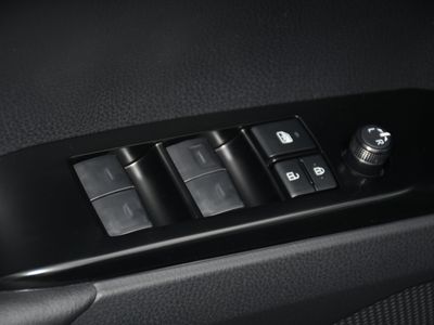 2026 Toyota Camry - Photo 6