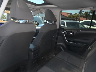 2023 Toyota RAV4 - Photo 15