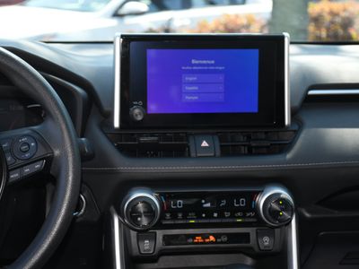 2023 Toyota RAV4 - Photo 16