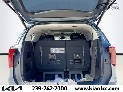 2026 Kia Carnival Hybrid - Photo 11
