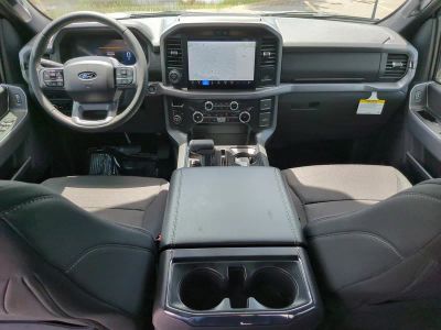 2026 Ford F-150 — photo 12 view