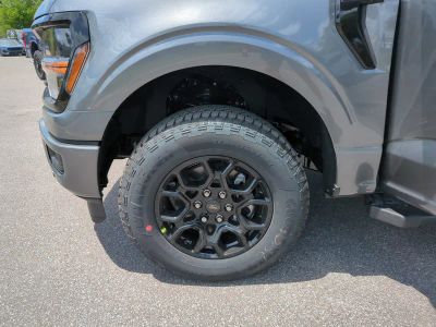 2026 Ford F-150 — photo 32 view