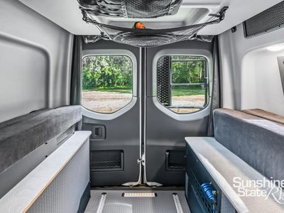 2026 Winnebago Revel - Photo 24