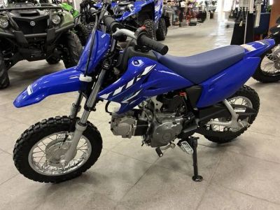 2026 Yamaha TT-R50E — front three-quarter view