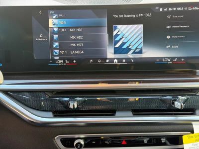2026 BMW X5 — photo 32 view