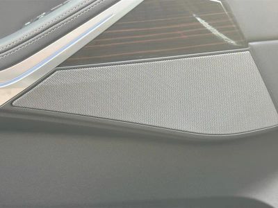 2026 BMW X5 — photo 24 view