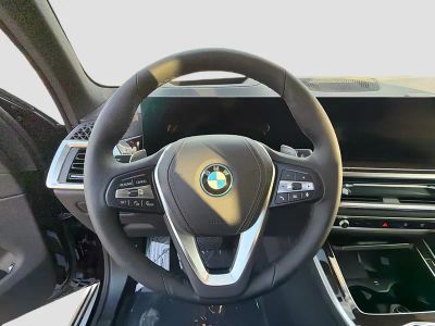 2026 BMW X5 — photo 40 view