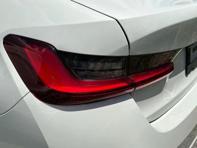 2024 BMW 3 Series — photo 8 view