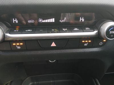 2024 Mazda CX-50 - Photo 17