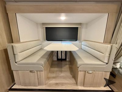 2025 Winnebago Micro Minnie - Photo 8