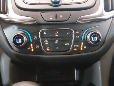 2024 Chevrolet Equinox — photo 17 view