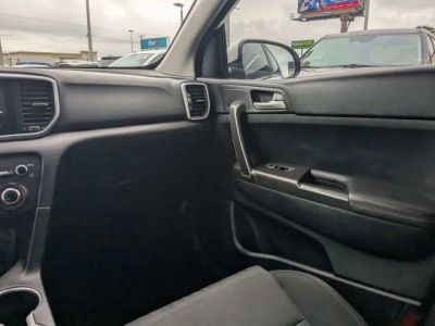 2022 Kia Sportage — photo 16 view