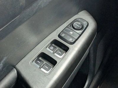 2022 Kia Sportage — photo 20 view