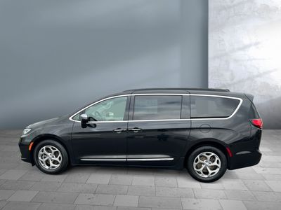 2023 Chrysler Pacifica - Photo 7