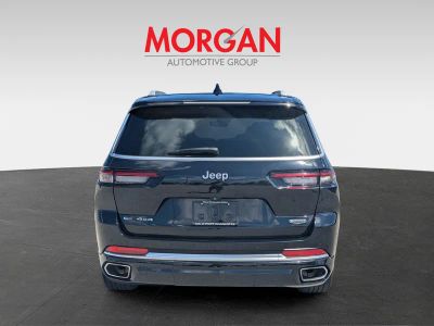 2023 Jeep Grand Cherokee L — engine compartment view