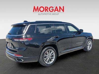2023 Jeep Grand Cherokee L — detail view