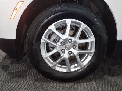 2024 Chevrolet Equinox — photo 10 view