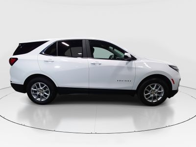 2024 Chevrolet Equinox — photo 8 view