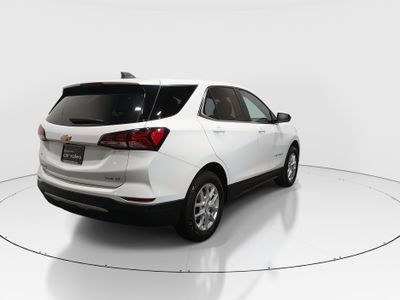 2024 Chevrolet Equinox — photo 7 view