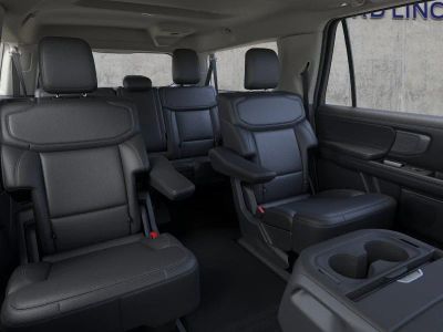 2026 Ford Expedition - Photo 11