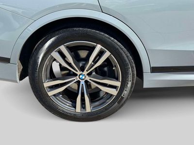 2024 BMW X7 - Photo 8