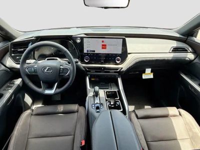 2026 Lexus TX — photo 17 view