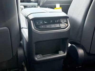 2026 Lexus TX — photo 21 view
