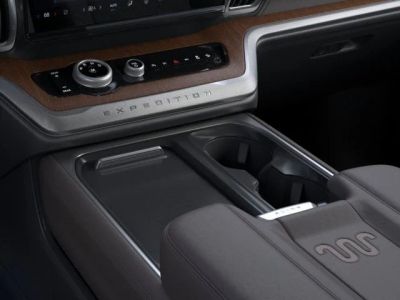 2026 Ford Expedition - Photo 15