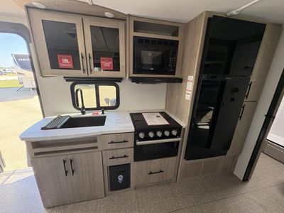2026 Grand Design Imagine XLS — photo 15 view