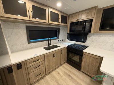 2026 Forest River RV Rockwood Signature - Photo 21