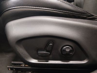 2020 Jeep Compass - Photo 25