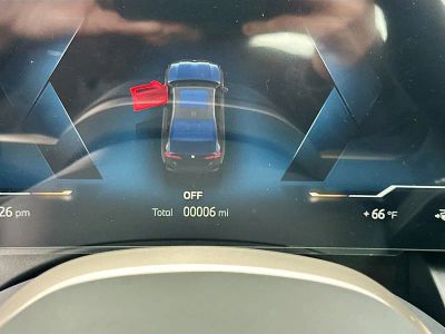2026 BMW i5 — photo 9 view