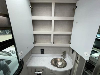 2026 Thor Motor Coach Gemini TRIP — photo 27 view