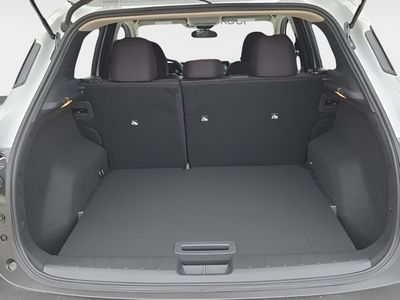 2026 Nissan Kicks — photo 10 view