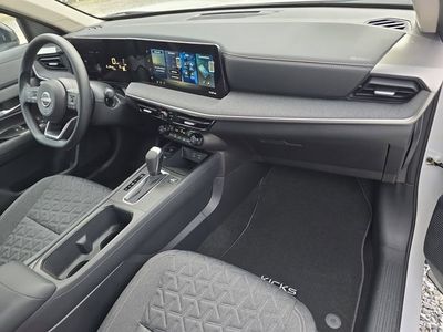 2026 Nissan Kicks — photo 11 view