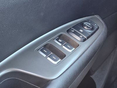 2020 Kia Optima - Photo 15