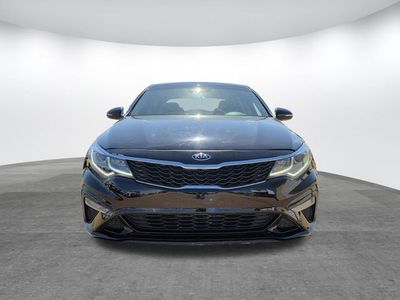 2020 Kia Optima - Photo 2