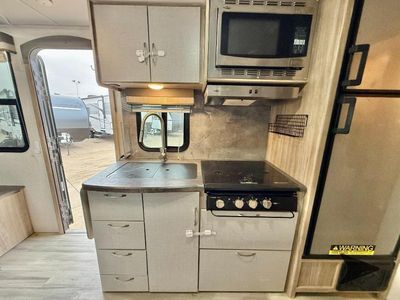 2021 Winnebago Micro Minnie - Photo 11