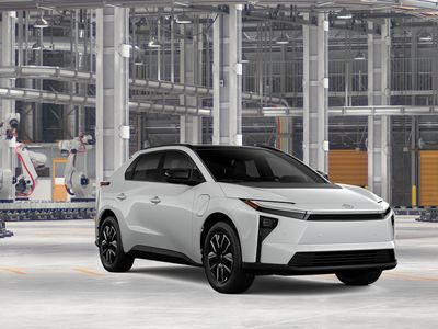 2026 Toyota bZ - Photo 17
