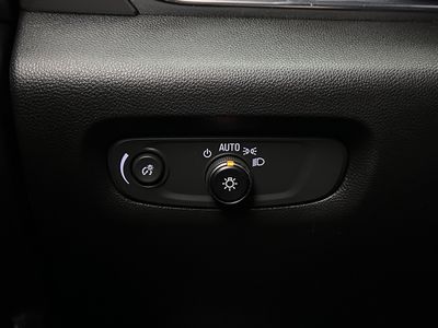 2023 Chevrolet Traverse - Photo 19