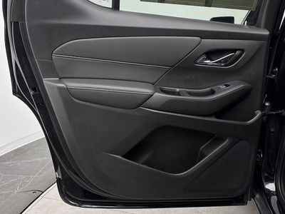 2023 Chevrolet Traverse - Photo 21