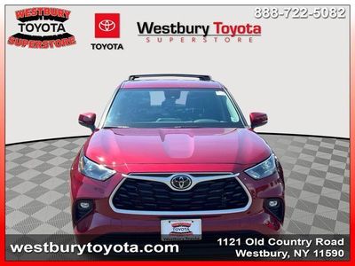 2023 Toyota Highlander - Photo 3