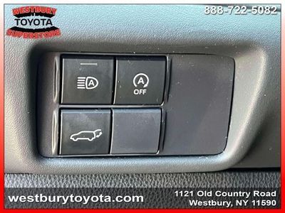 2023 Toyota Highlander - Photo 24
