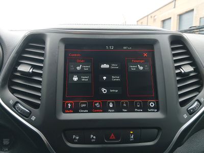 2023 Jeep Cherokee - Photo 18