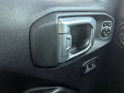 2023 Jeep Gladiator — photo 21 view